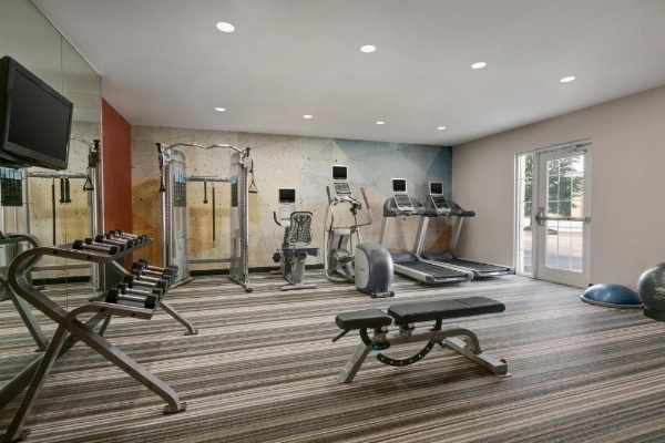 Candlewood Suites Fayetteville Fort Bragg image 12