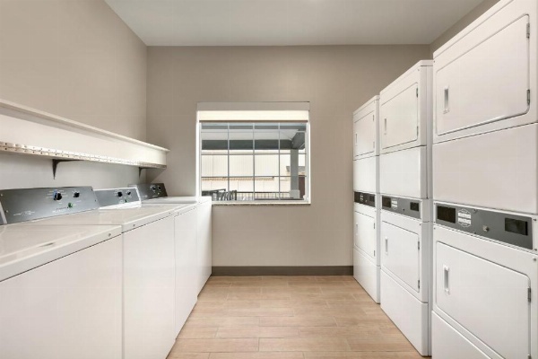 Candlewood Suites Fayetteville Fort Bragg image 15