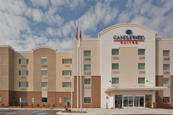 Candlewood Suites Fayetteville Fort Bragg image 4